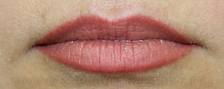 Перманентный макияж губ